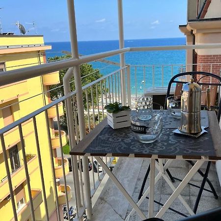 Don Pedro Beach House Savona Kültér fotó