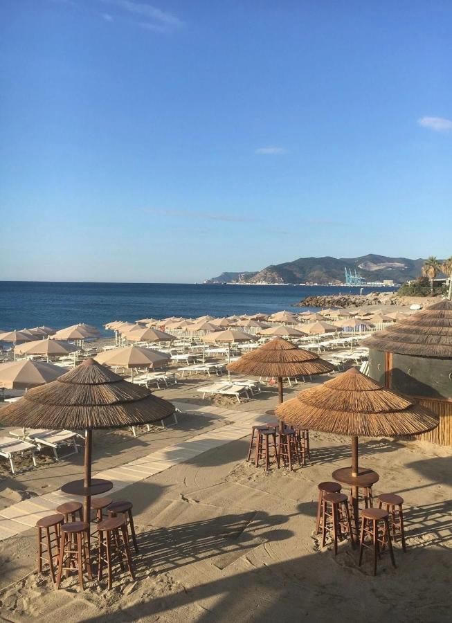 Don Pedro Beach House Savona Kültér fotó
